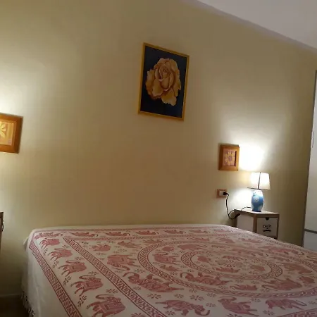 - Abete Bianco 48 E 52 Holiday home Murta Maria